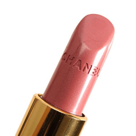 chanel cecile rouge lipstick.